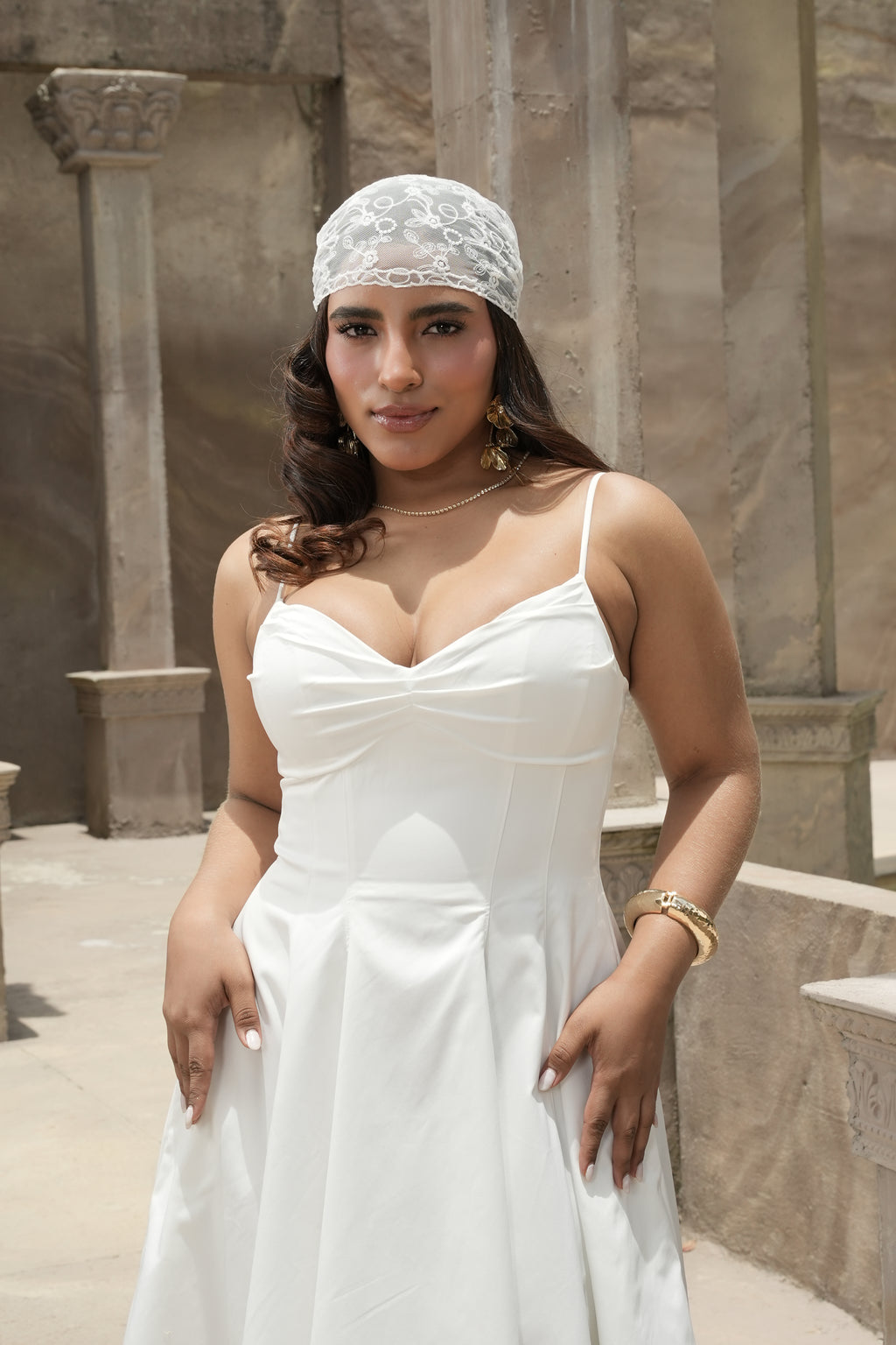 Vestido Aurelia Midi con Escote Corazón