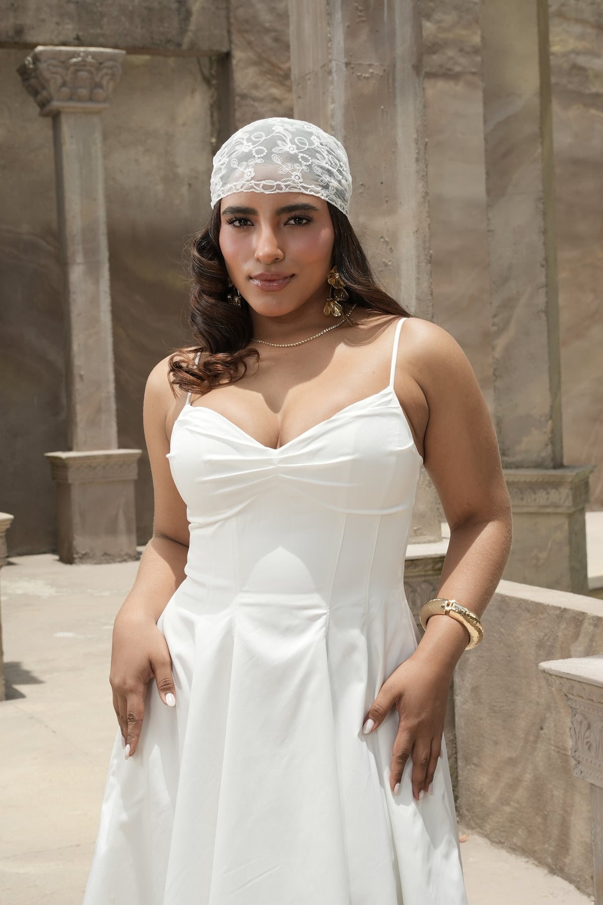 Vestido Aurelia Midi con Escote Corazón